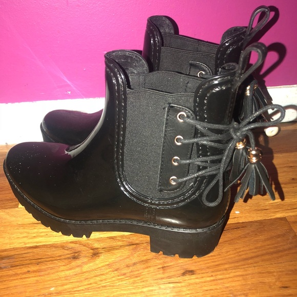 rain booties! - Picture 4 of 4